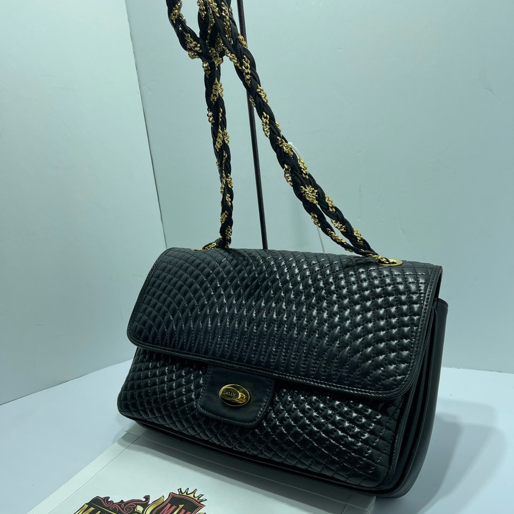 Bally Quilted Leather Shoulder Bag in Black. - Picture 2 of 16